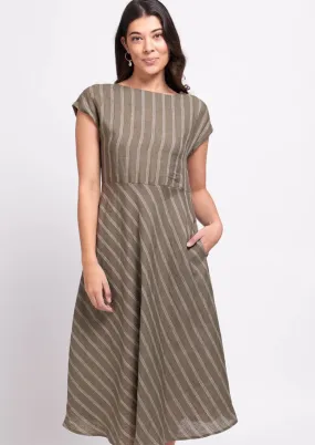 High Life Knee Length Dress - Bay Leaf (dark Khaki)