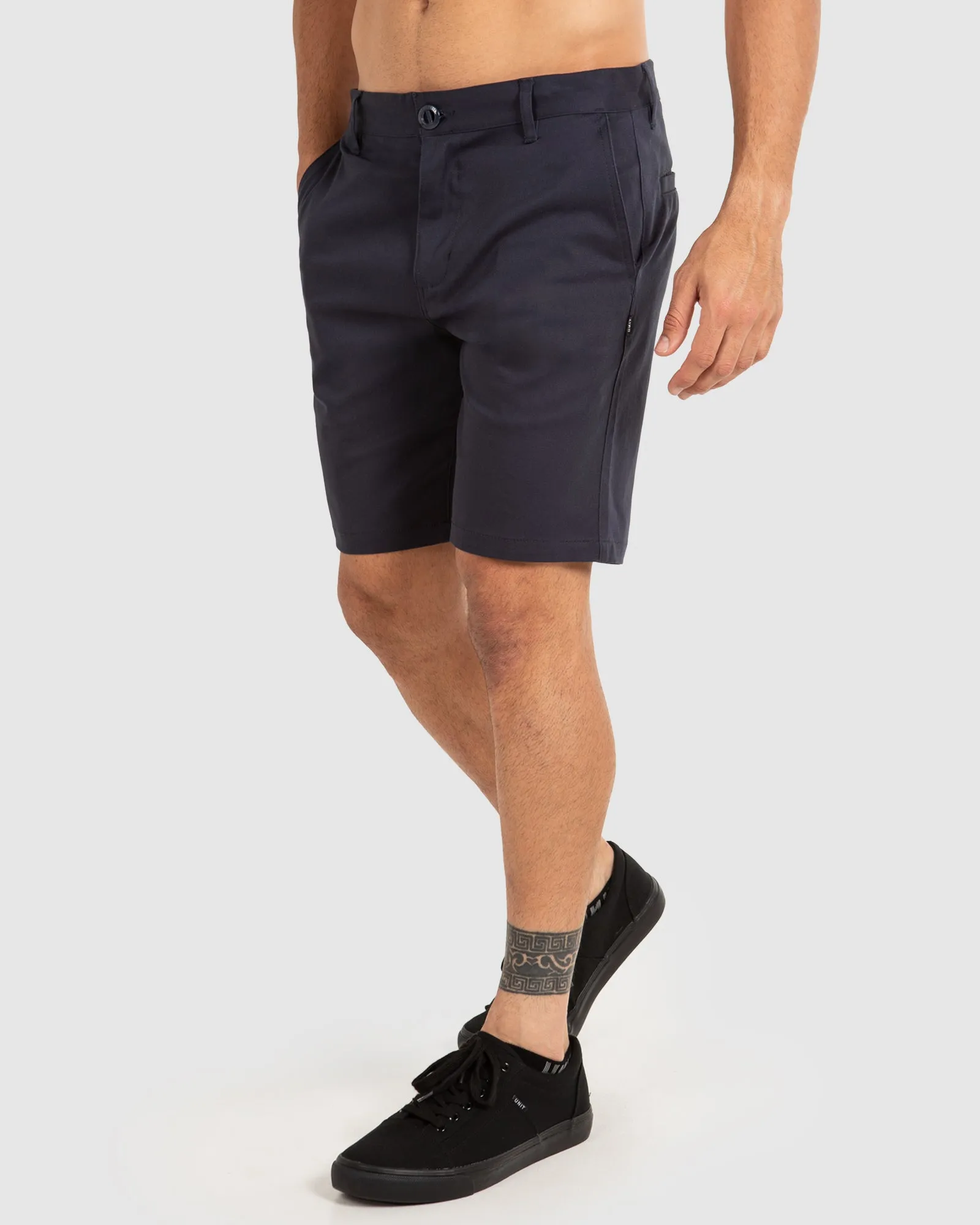 UNIT Mens Stable 19" Chino Shorts