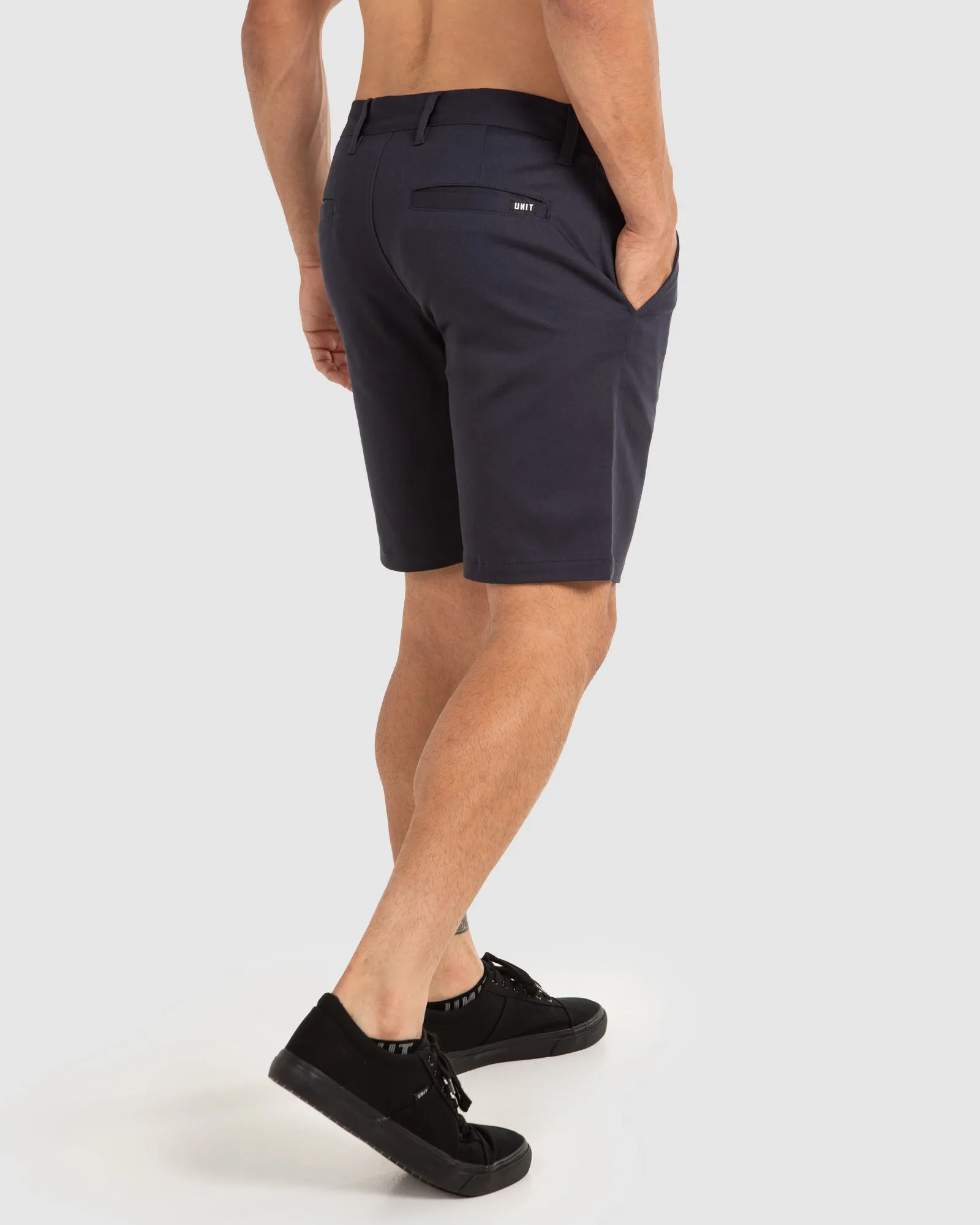 UNIT Mens Stable 19" Chino Shorts