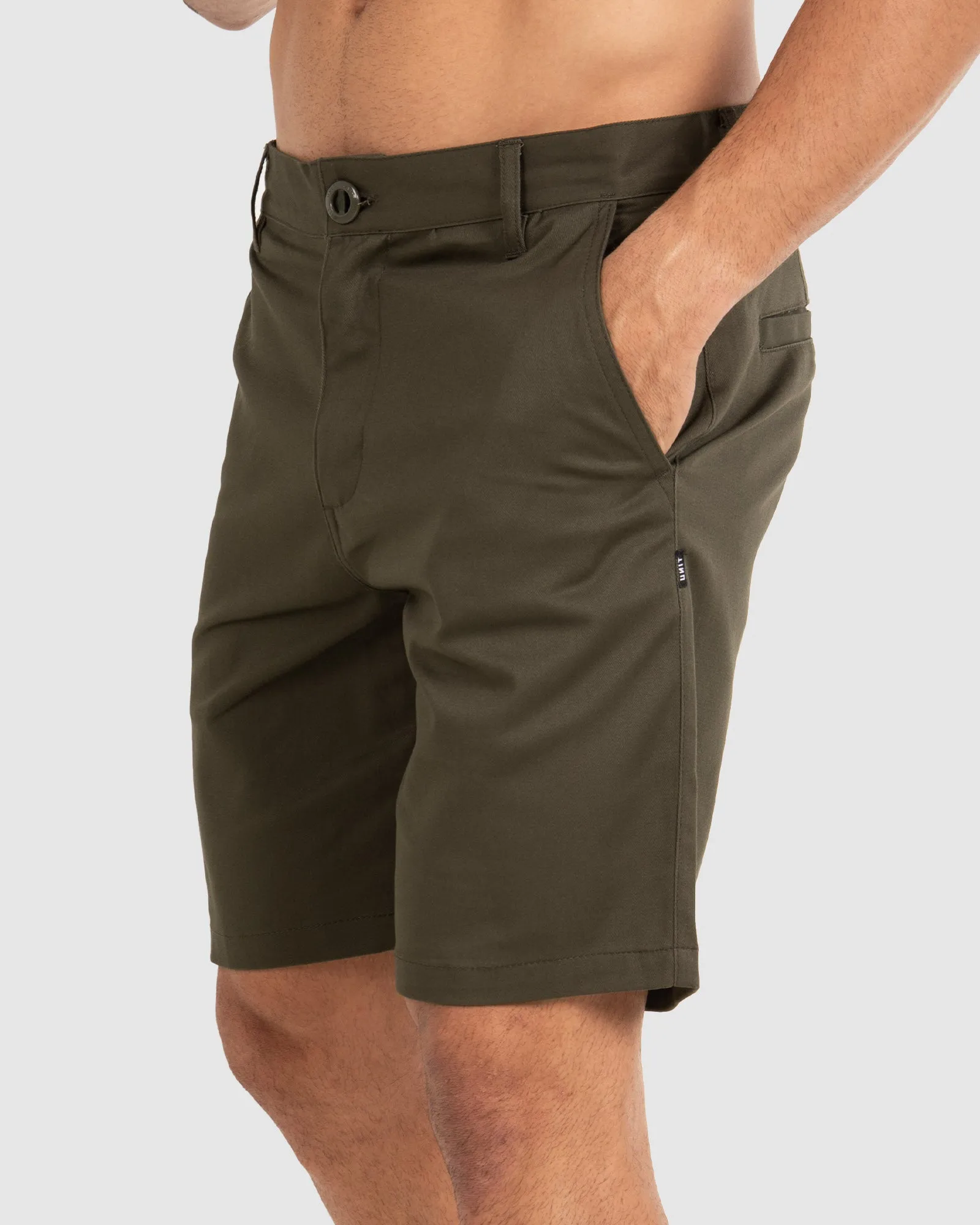 UNIT Mens Stable 19" Chino Shorts